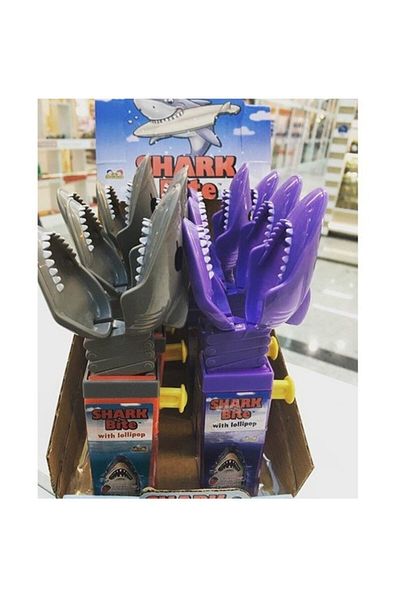 Zaini Shark Bite 17 g Confectionery