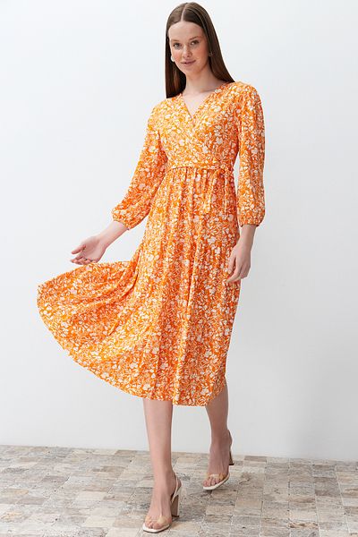 Trendyol Collection Orange Polka Dot Belt Detailed Double Breasted Skater/Belt Opening TWOSS24EL00185