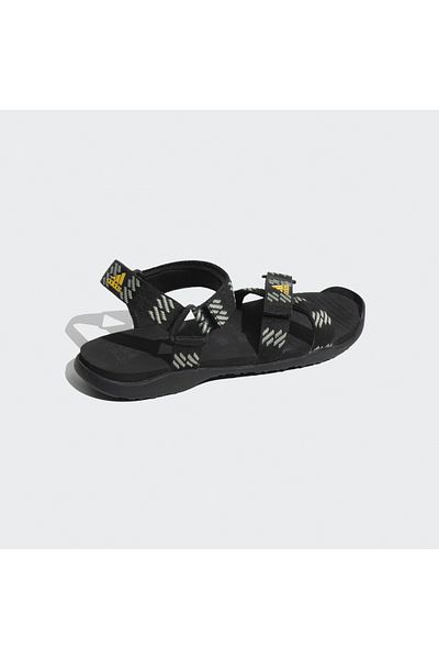 adidas MOARY CBLACK/SILGRN/ACTGOL