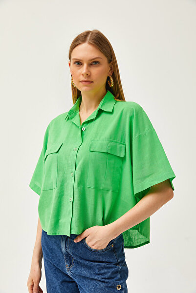 Olalook Kadın Fıstık Yeşili Çift Cepli Oversize Flamlı Crop Gömlek GML-19001193