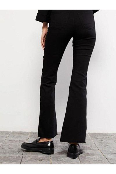 LC Waikiki Pantaloni de damă din Gabardine drepte și strâmți (W2)