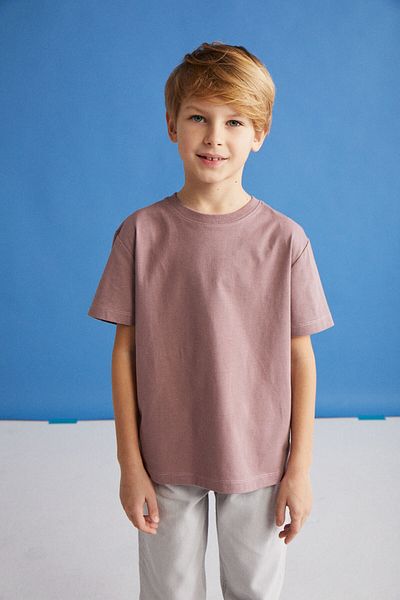 GRIMELANGE Fae Boy 100% bavlna, krátky rukáv, slivkový výstrih