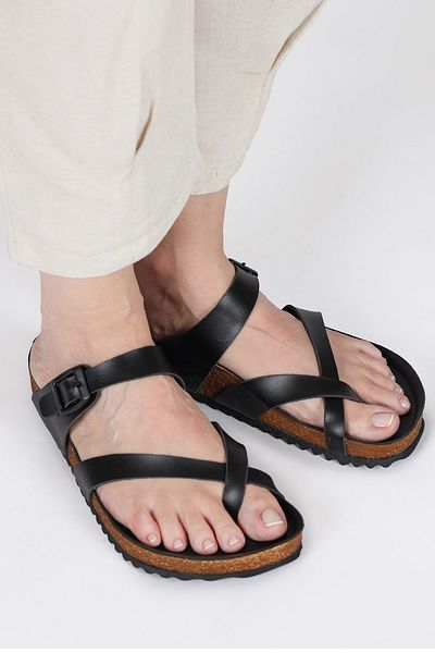 Jump 50008 Schwarze Damen-Flip-Flops mit einer Schnalle