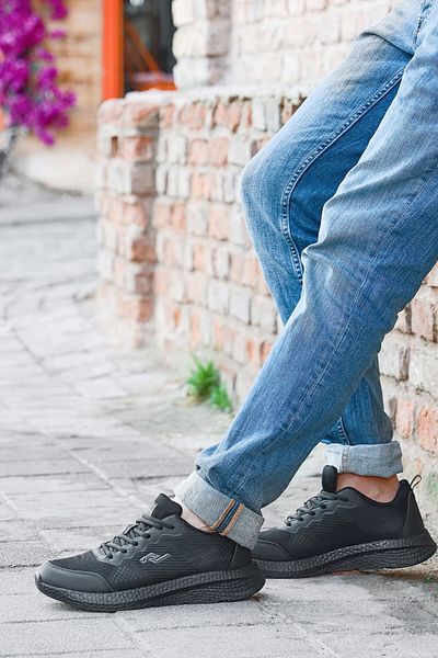 Jump 27689 Tenisi negri pentru bărbați. Tenisi casual