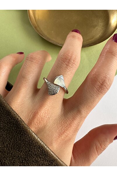 ringbox Gümüş Renkli Sedefli Zirkon Taşlı İstiridye Yüzük