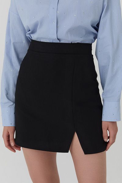Quzu Black Mini Skirt with Slits