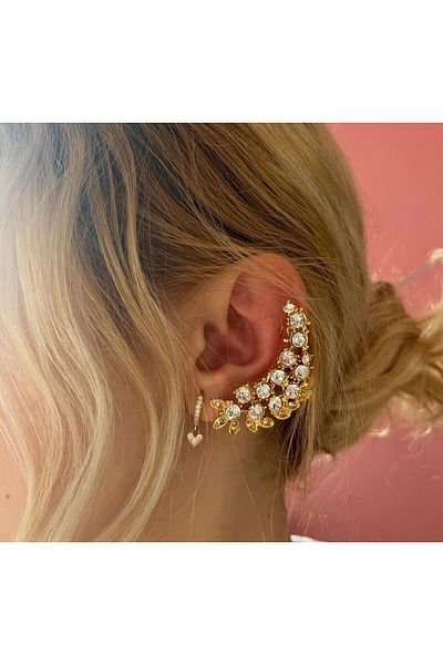 Silay gold color all ear stone cartilage earrings For left ear (does not tarnish)