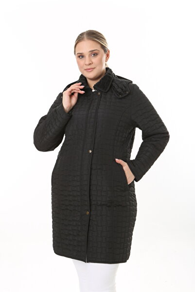 TUTveAL Collection Water Repellent Quilted Jacket with Forward Fur, Large Version Black