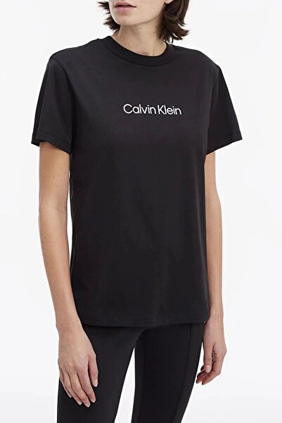 Calvin Klein Kadın Düz Logolu Siyah T-Shirt