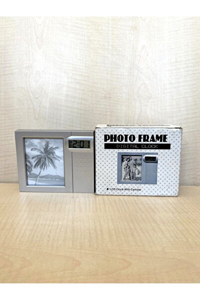 SANAT TACİRİ FOTOĞRAF ÇERÇEVELİ DİJİTAL SAAT MASA SAATİ