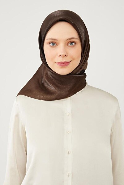 Levidor Bitter Brown Color Transitional Amber Scarf