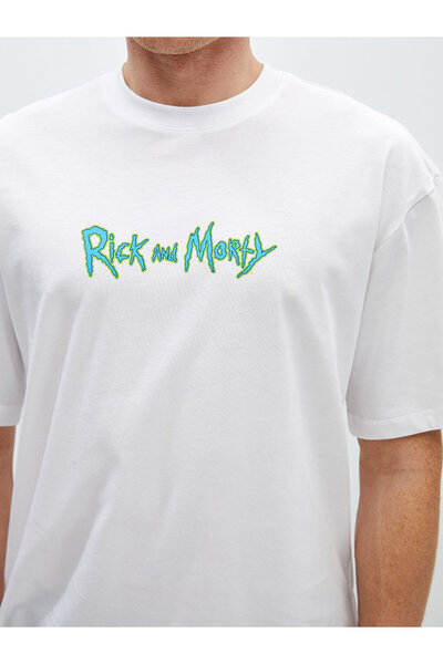 LC Waikiki Ανδρικό μπλουζάκι από βαμβακερό χτενισμένο εμπριμέ Rick and Morty με λαιμόκοψη LCW Crew