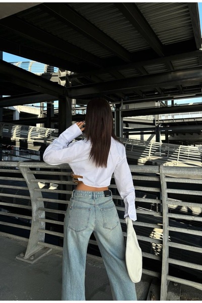 R&G RIMANERE GIOVANI Γυναικείο πουκάμισο με λεπτομέρεια με ζώνη