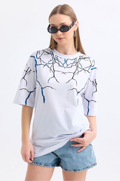 MD trend Women's Lightning Printed Cotton Oversize T-Shirt