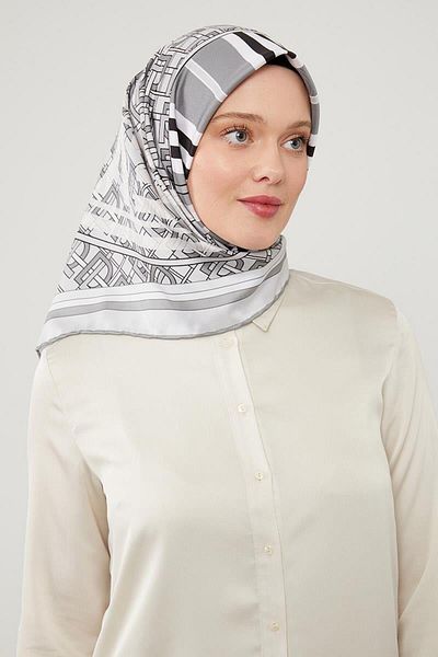Levidor Trend Twill Smoked Scarf - Τυπωμένο με κείμενο