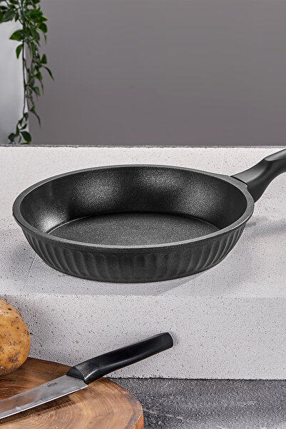 Taç Valeriya Cast Iron Pan 26 Cm Black - TAC-3692