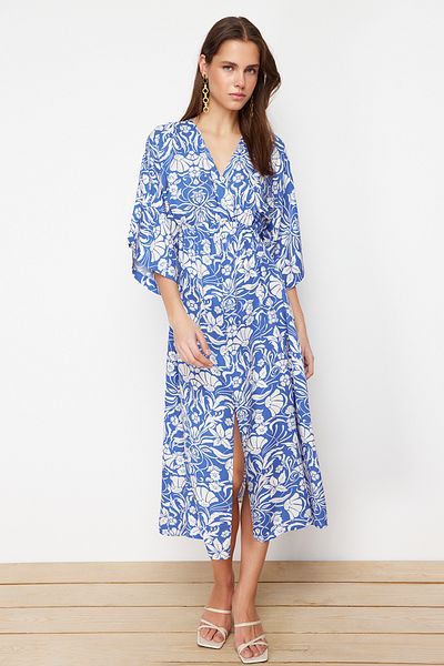 Trendyol Collection Saks Květinový potisk A-line Dvouřadový límec Midi Woven Dress TWOSS24EL00913