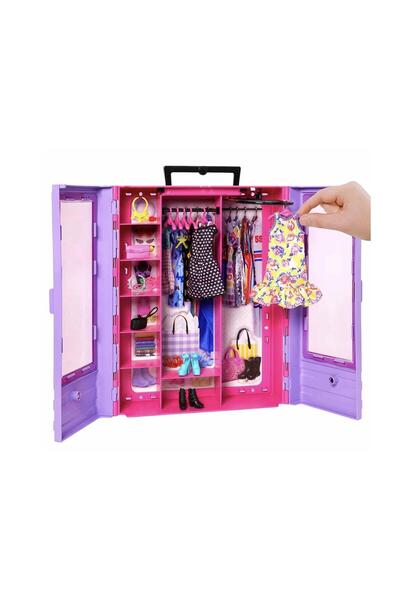 Barbie 'nin Yeni Pembe Gardırobu HJL65