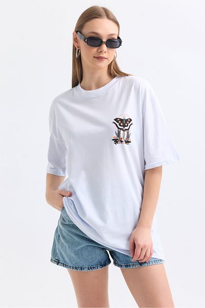 MD trend Women's Front and Back Butterfly Printed Cotton Oversize T-Shirt