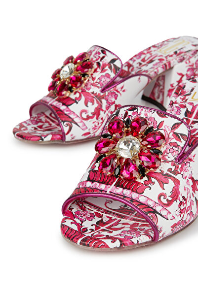 Cengiz Gümüş Özel Deri Boyama Taş Toka Topuklu Kadın Terlik