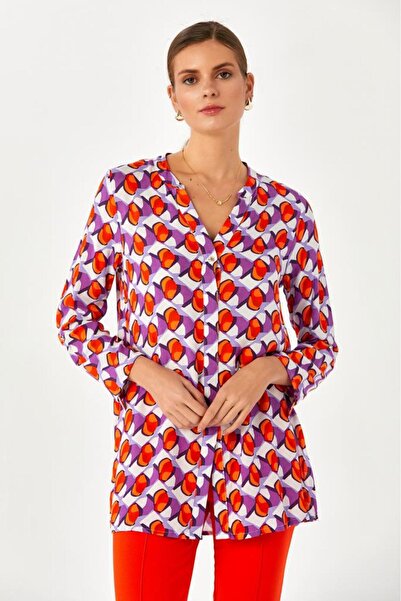 İKİLER Yakası Patlı Kolu Apoletli Desenli Yırtmaçlı Uzun Bluz 024-3005