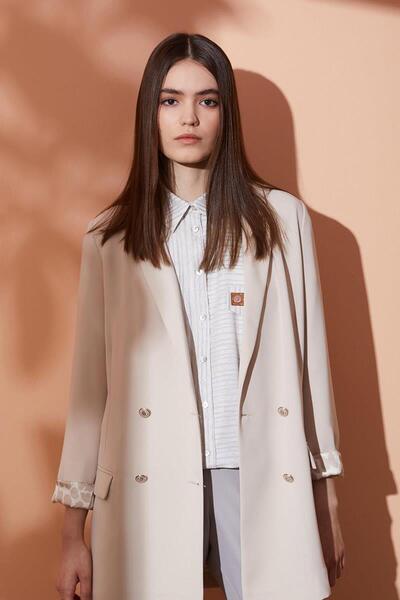 Levidor Beige Double Breasted Jacket - Sleeve Patterned
