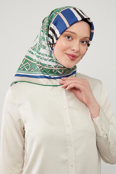 Levidor Trend Twill Scarf - Τυπωμένο με κείμενο Saks