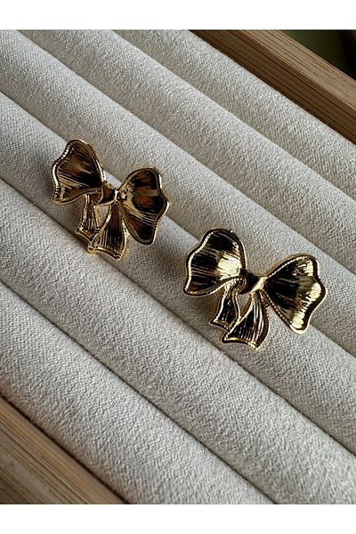 ringbox Gold Bow Earrings