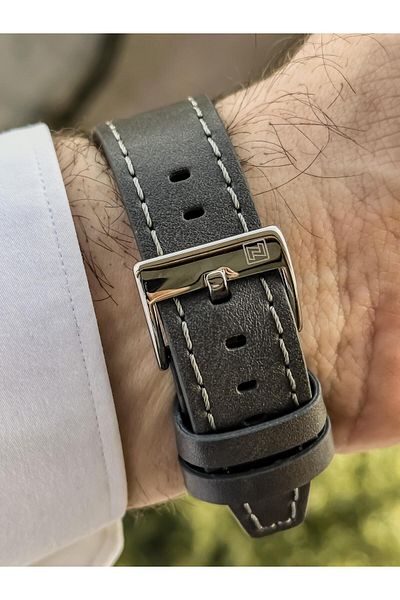 Naviforce NAVIFORCE SPORTS AND STYLISH CHRONOMETER AND CALENDAR SPORTS STYLISH MEN'S WRISTWATCH