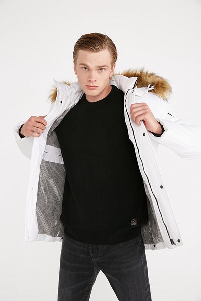 Jepublic Men's White Jacket ( Model Code: J232200 )
