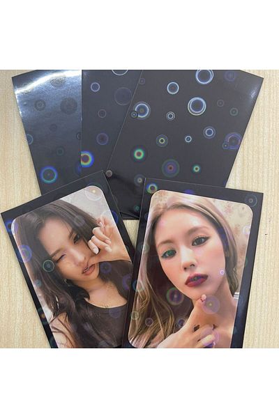 Kpop Dünyasi Black Background Circle Patterned Card Protector (10 Pieces)