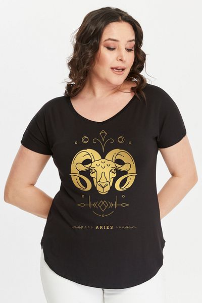 Curvy Trend Plus Size Aries Printed Wide V-Neck Short Sleeve Oval Slit Blouse