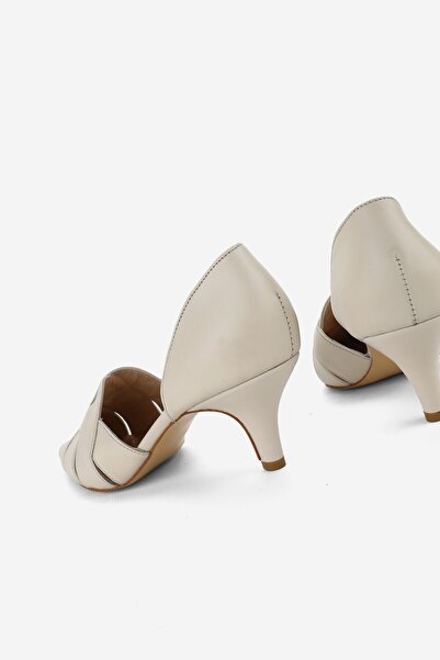 TUNAELLİ WOMEN'S BEIGE GENUINE LEATHER NUMBER 35-41 THIN HEEL SHOES