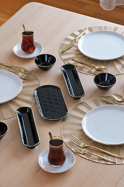 Glore Asian Balance Gold Gilt 32 Pieces Ceramic Breakfast Set for 6 People