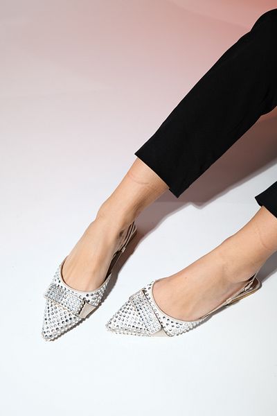 LuviShoes Sandale plate pentru femei KELP Beige Satin Stone