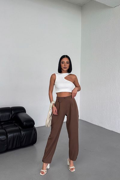 OUZ Fashion Women's Buttoned Trousers - Pocket Cover