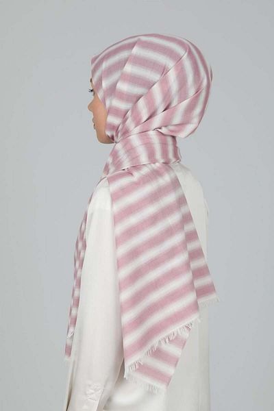 Levidor Dark Powder Verona Shawl