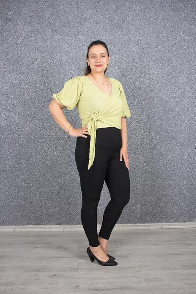 Truva XXL Μπλούζα από ύφασμα μεγάλου μεγέθους με πλαϊνά κορδόνια που δένουν το σώμα, πολύχρωμη B085