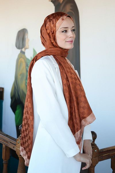 Hint İpek Checkerboard Patterned Monogram Shawl MONOV03-31