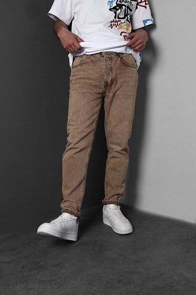 Slatra Men's Brown Boyfriend Molded Jeans