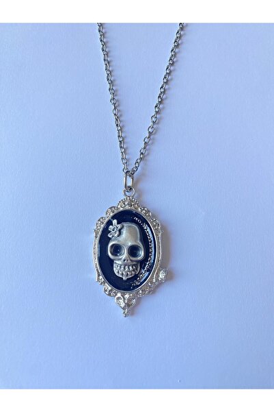 Herşey Nota Kuru Kafa Gümüş Kaplama Gotik Kolye