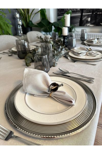 Decamor home 6-Piece Premium Black - Gold Orchid Napkin Ring