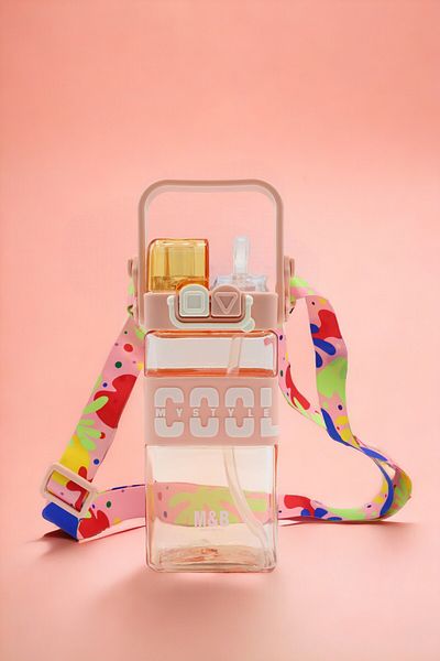 M&B WATER BOTTLE Cool Water Bottle - Children's Water Bottle with 2 Lids and Colorful Straps 750 ml Bpa Free