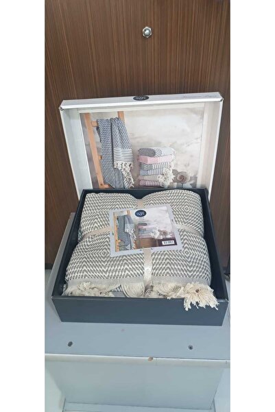 GOOD NİGHT Püsküllü Çift Kişilik Pike