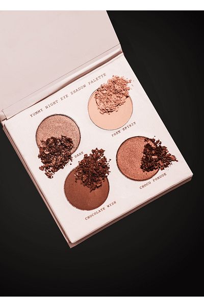 Ema Beauty Yummy Night Eye Shadow Palette