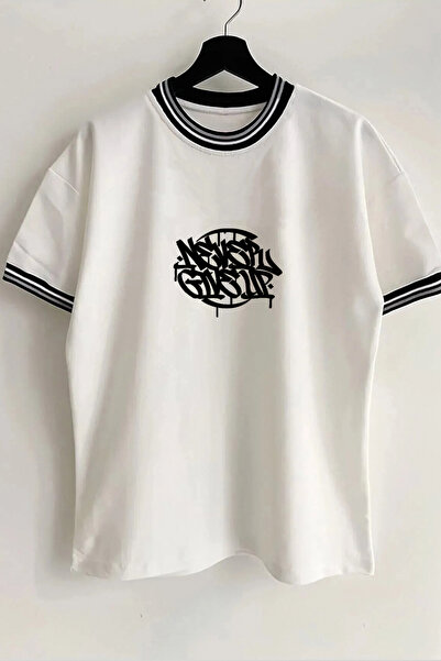 Vordevia Never Give Up Text Štampano New Season Collar and Sa detaljem rukava...