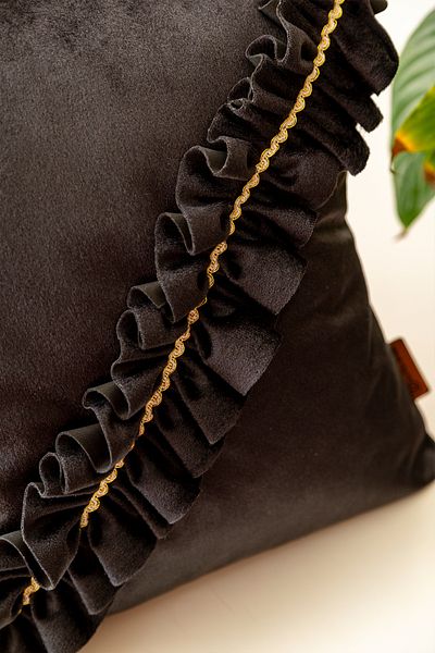 Rayda Home Față de pernă decorativă din catifea cu volane în cruce 42*42 cm