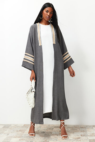 Trendyol Modest Antracitové Brode Detailní dlouhé tkané kimono & Kaftan & Abaya TCTSS24KF00006