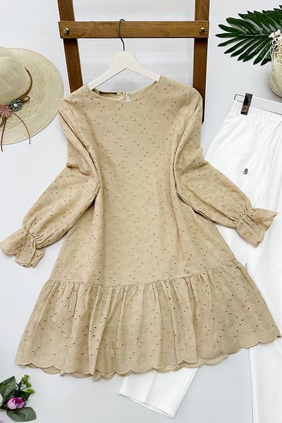 MODAQU Guipure Scalloped Tunic - Mink
