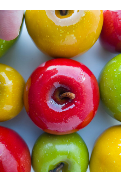 Kare Home Dekoratif Elma Özel Boyama Gerçekçi Parlak Kırmızı